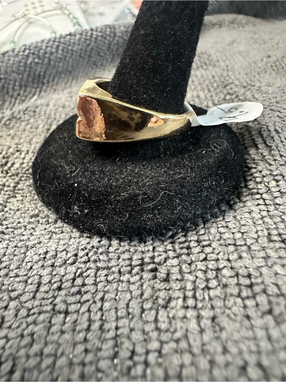 Classic Gold-Tone Women’s Rectangular Ring size 9.5